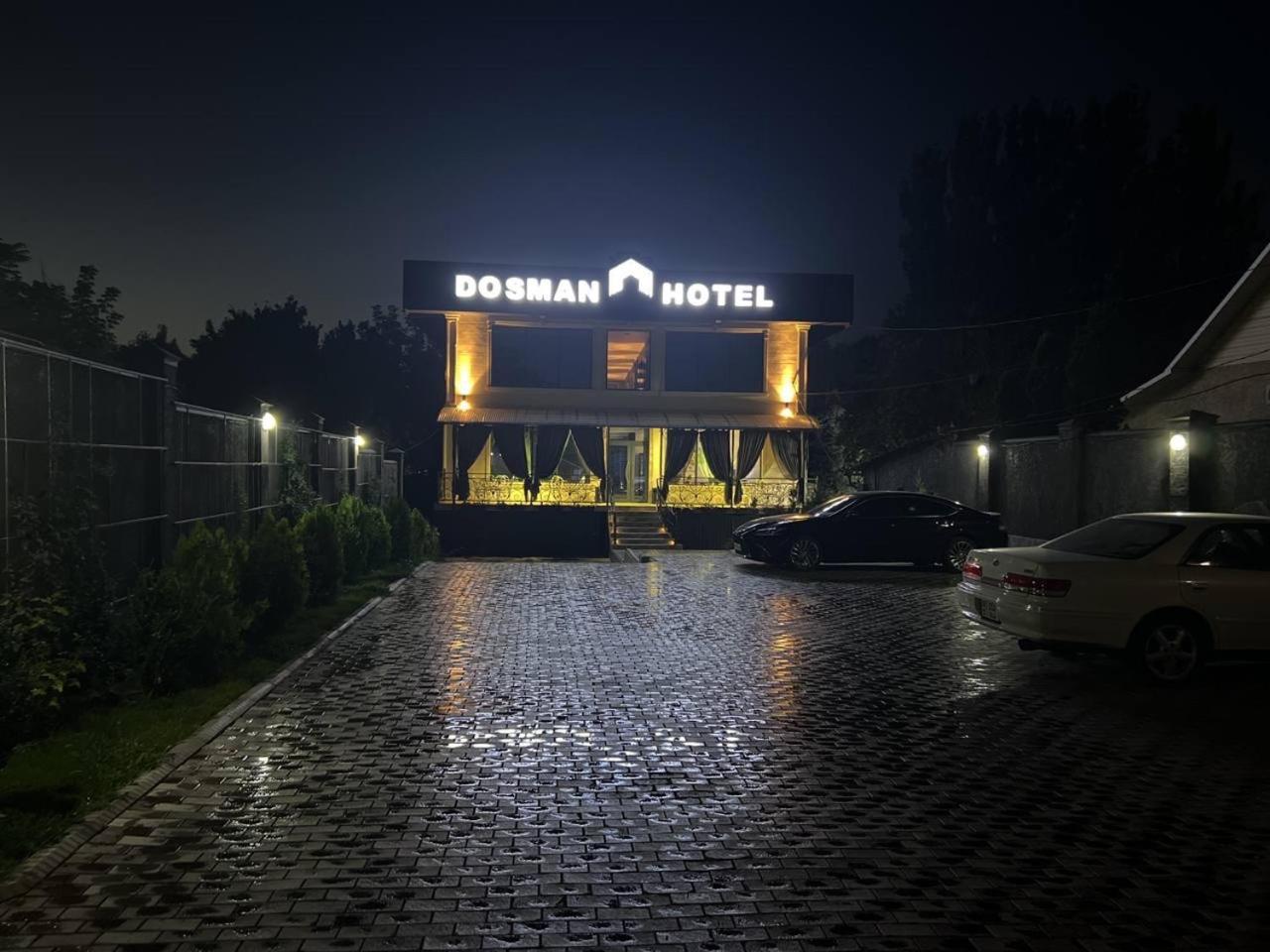 Dosman Hotel Бішкек Екстер'єр фото